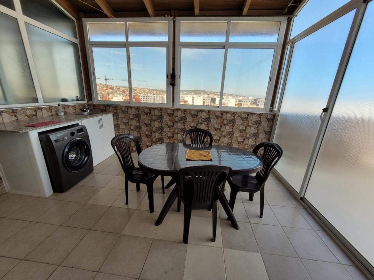 Elegant 2-Bedroom Tangiers City Appartment With Beautiful Terrace Ngoại thất bức ảnh